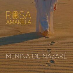 Menina de Nazaré