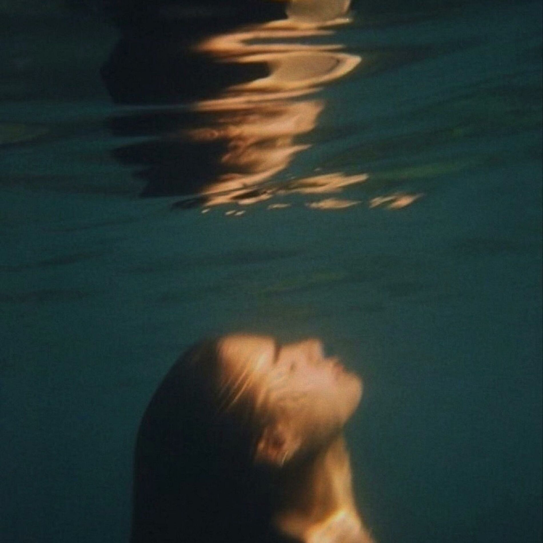 Album cover of slowdive (feat. énouement)