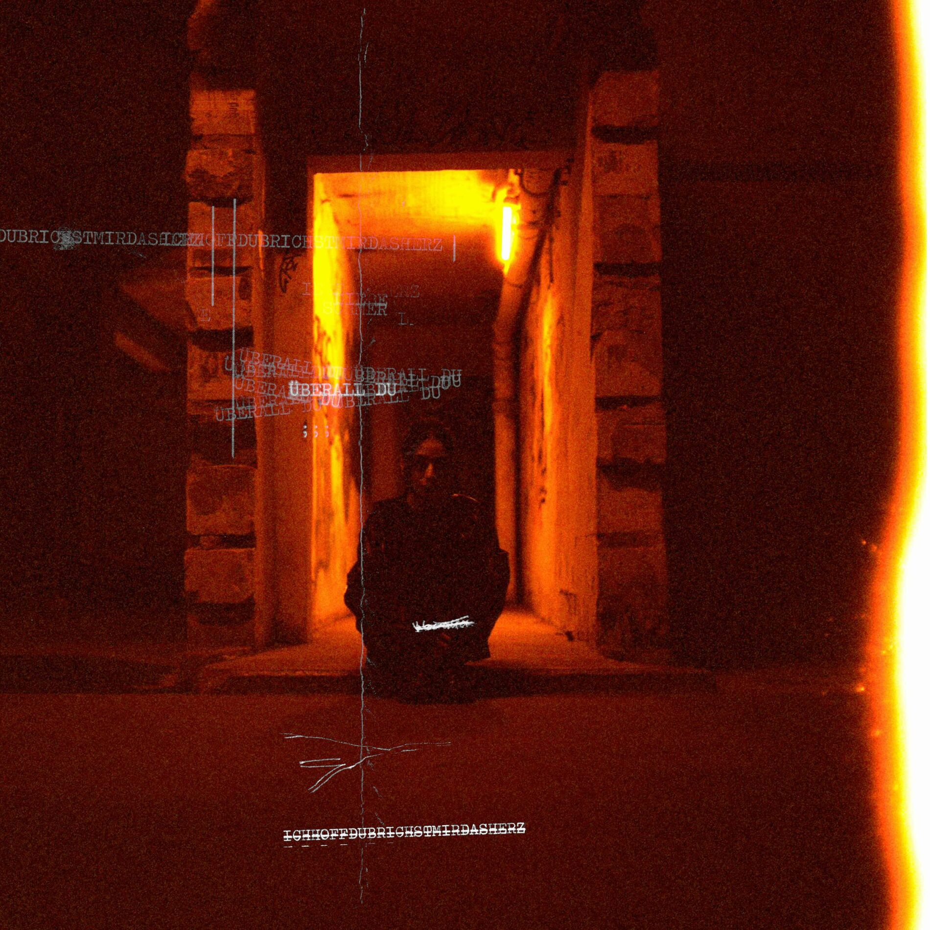 Album cover of überall du