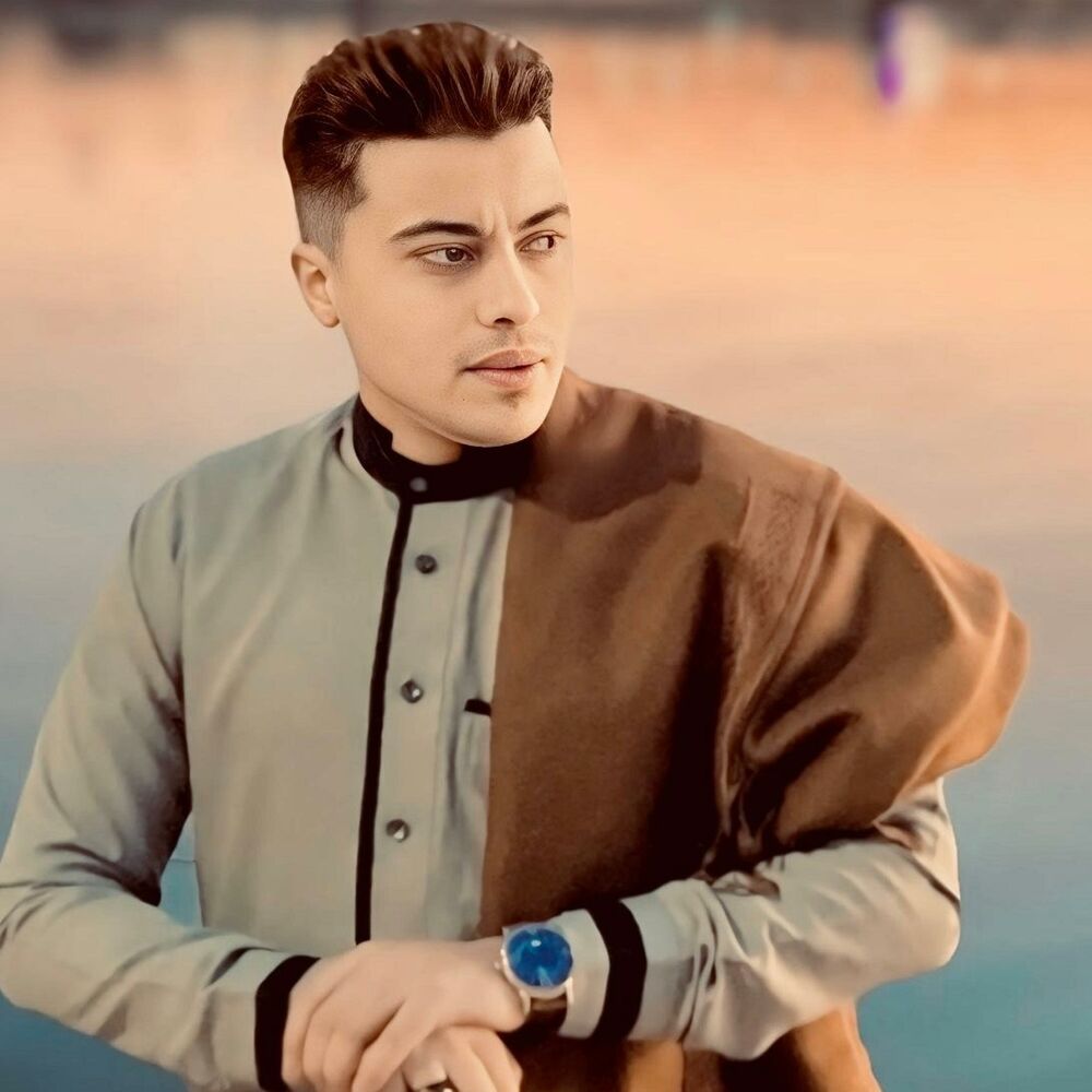 Picture of عمده وقد الدنيا (feat. سمسم الصغير)