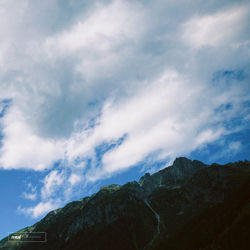 Descargar ijustwanttobe - 6sept MP3