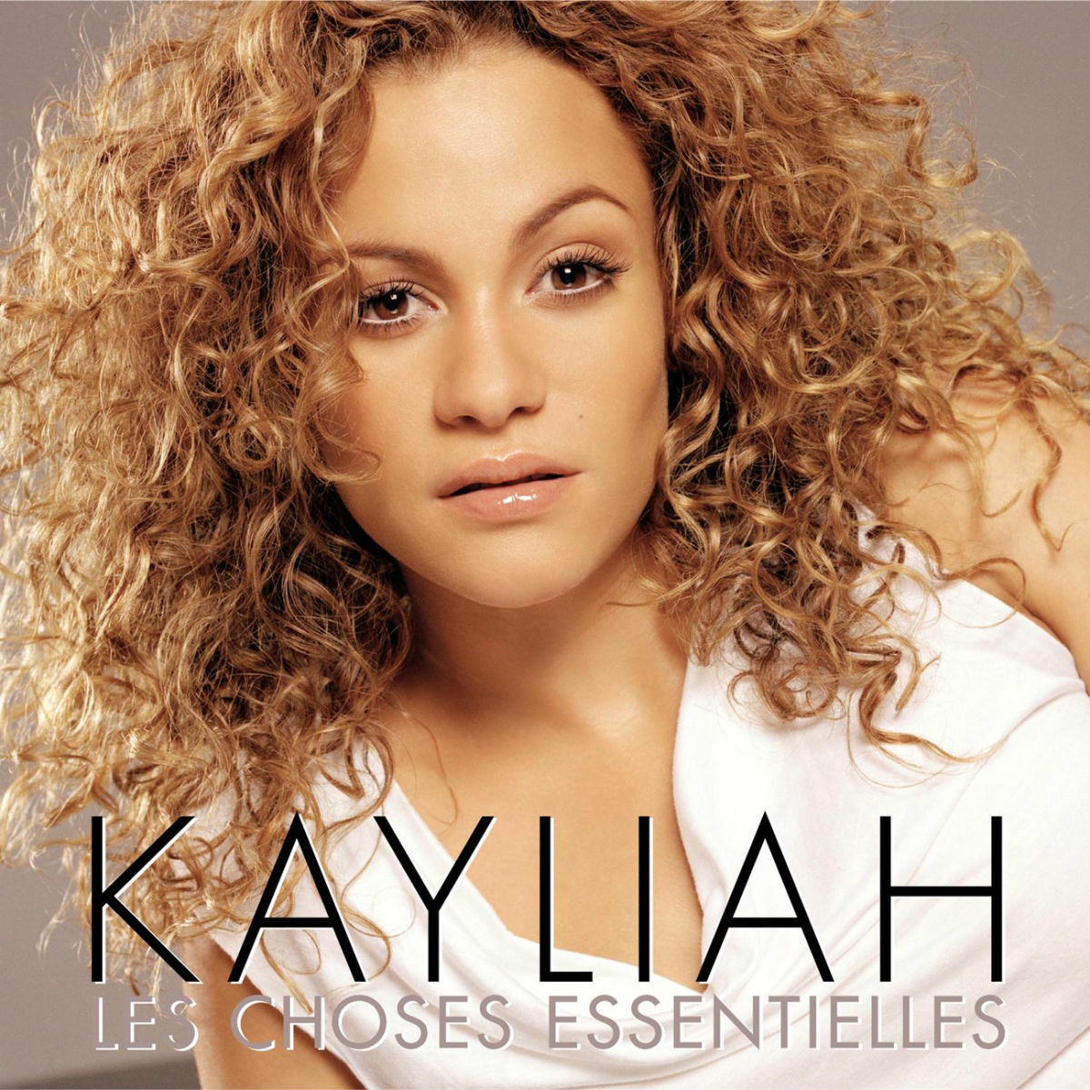 Album cover of les choses essentielles