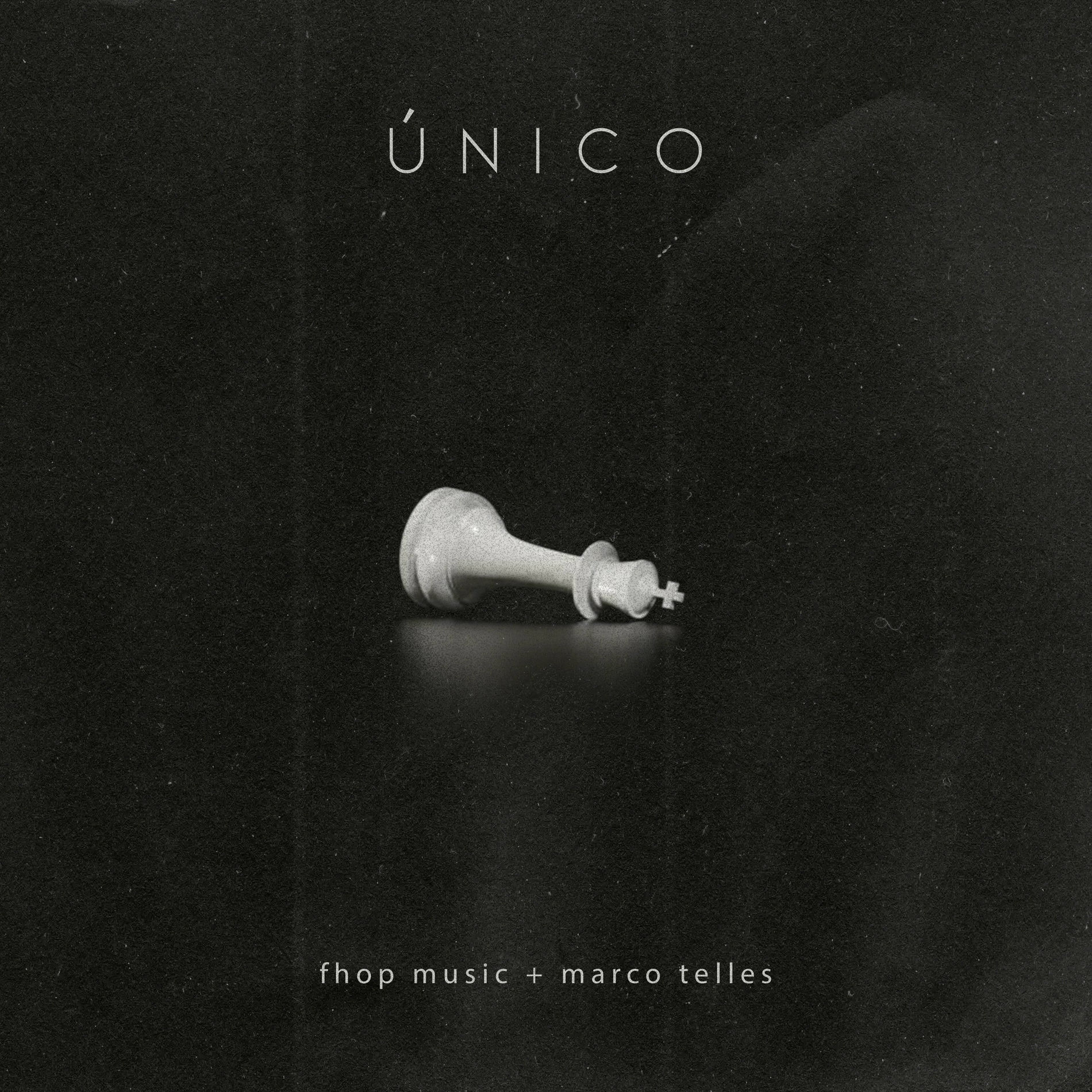 Album cover of Único