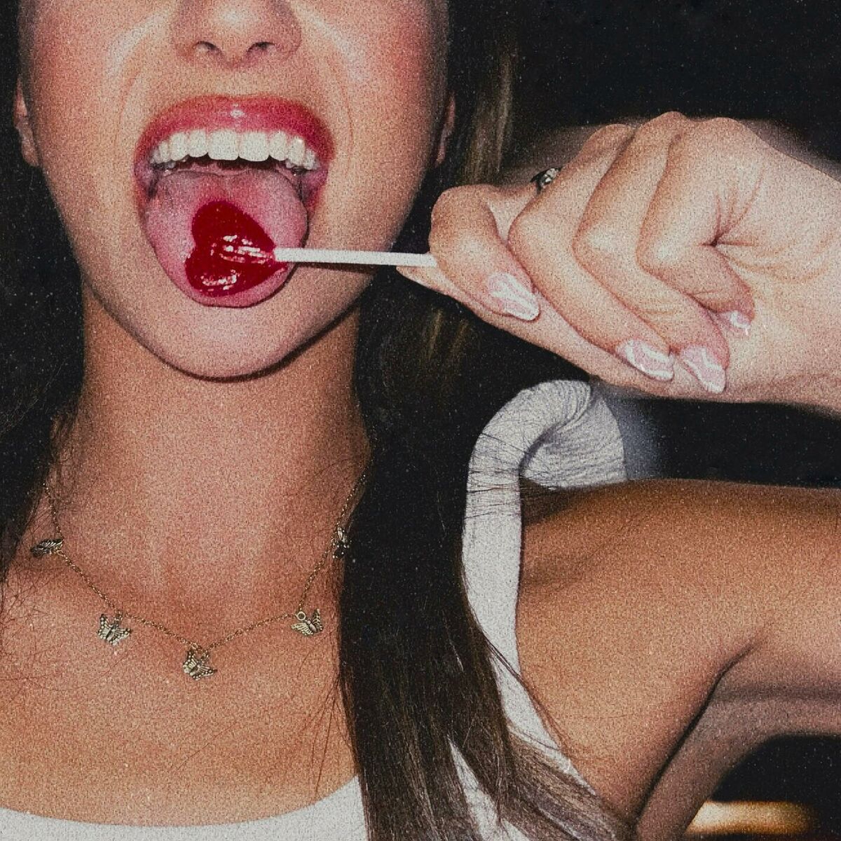 Album cover of makeumine