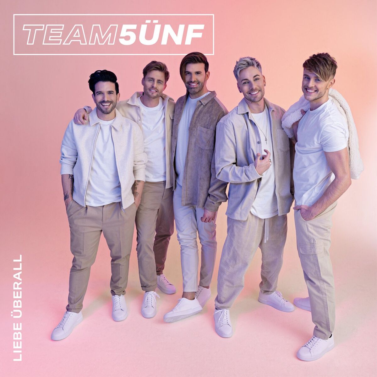 Album cover of Liebe überall