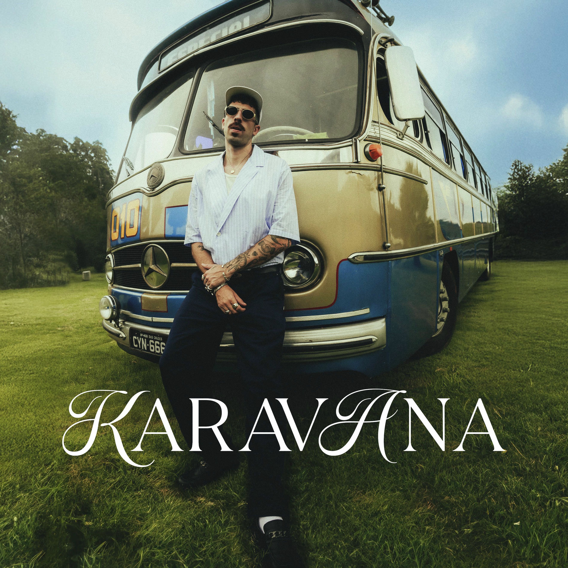 Album cover of KARAVANA