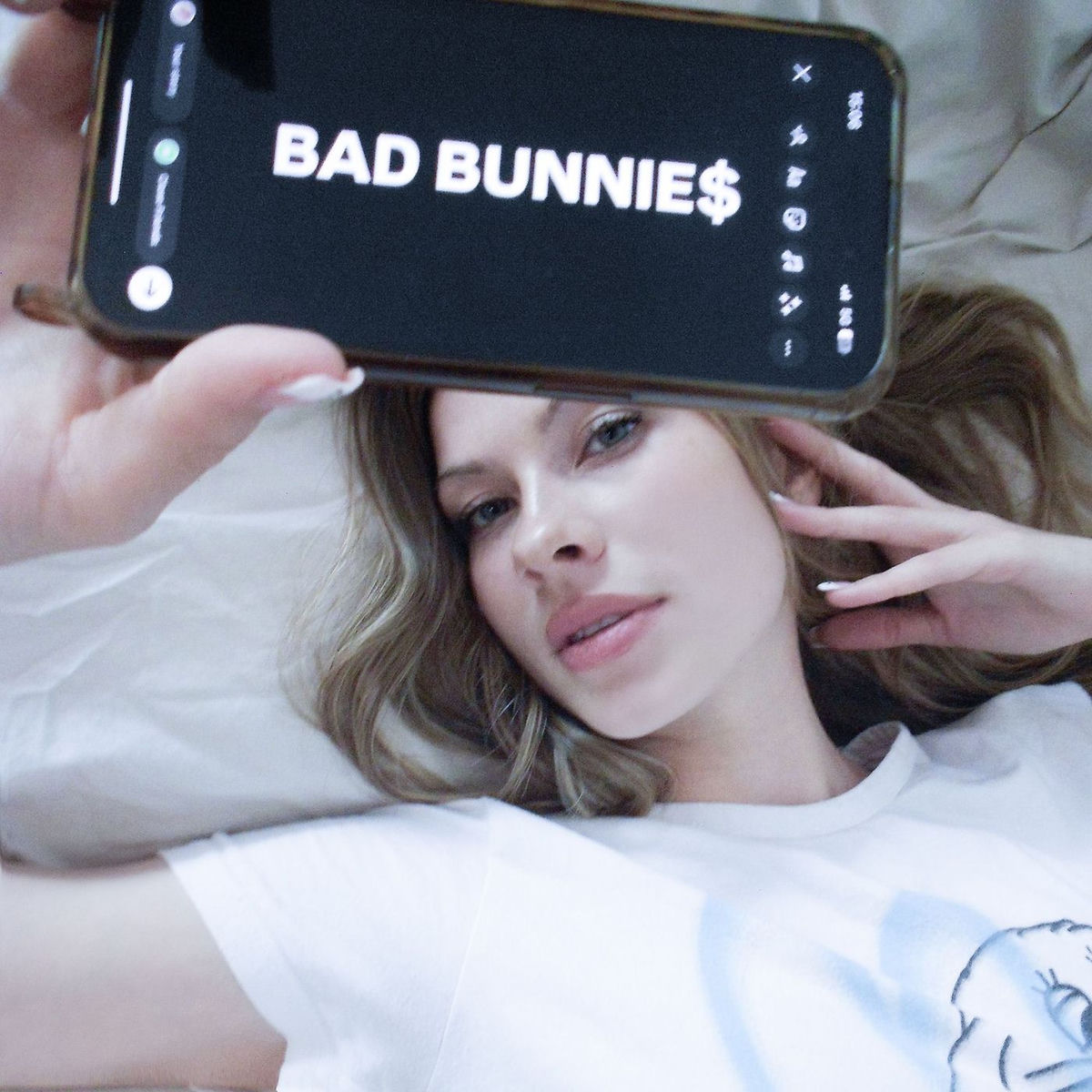 Album picture of bad bunnies