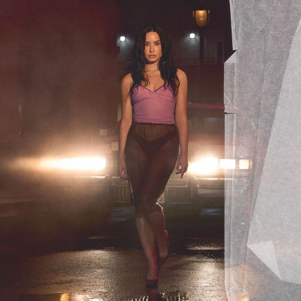 where did demi lovato live - Ilustrasi 2