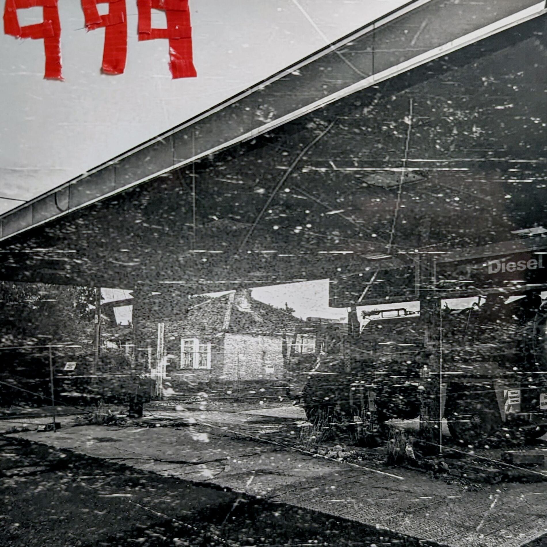 Album cover of 999