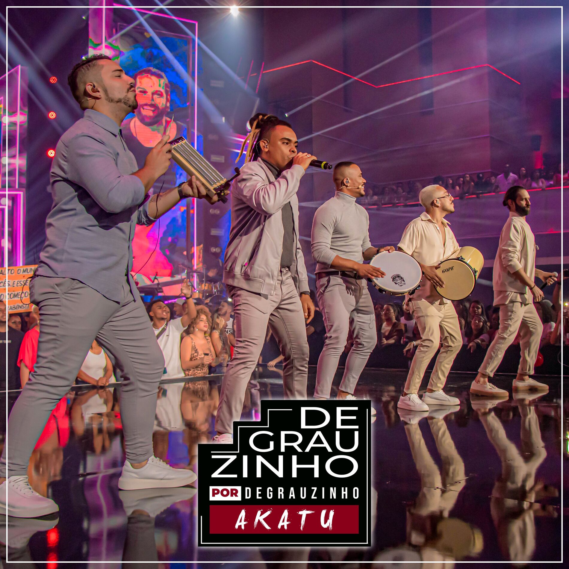 Album cover of Complicado