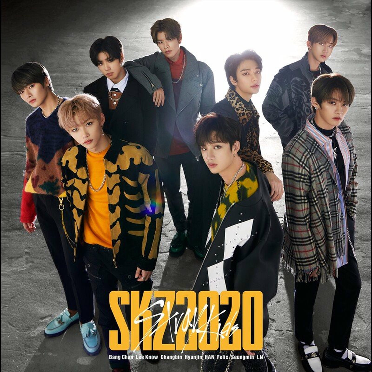 Stray Kids ⑼ sddefault.jpg
