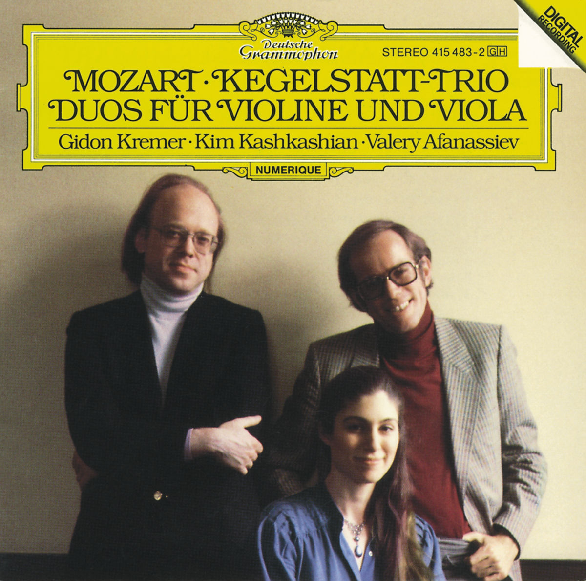 Album cover of Trio for Clarinet, Viola and Piano in E flat K.498 