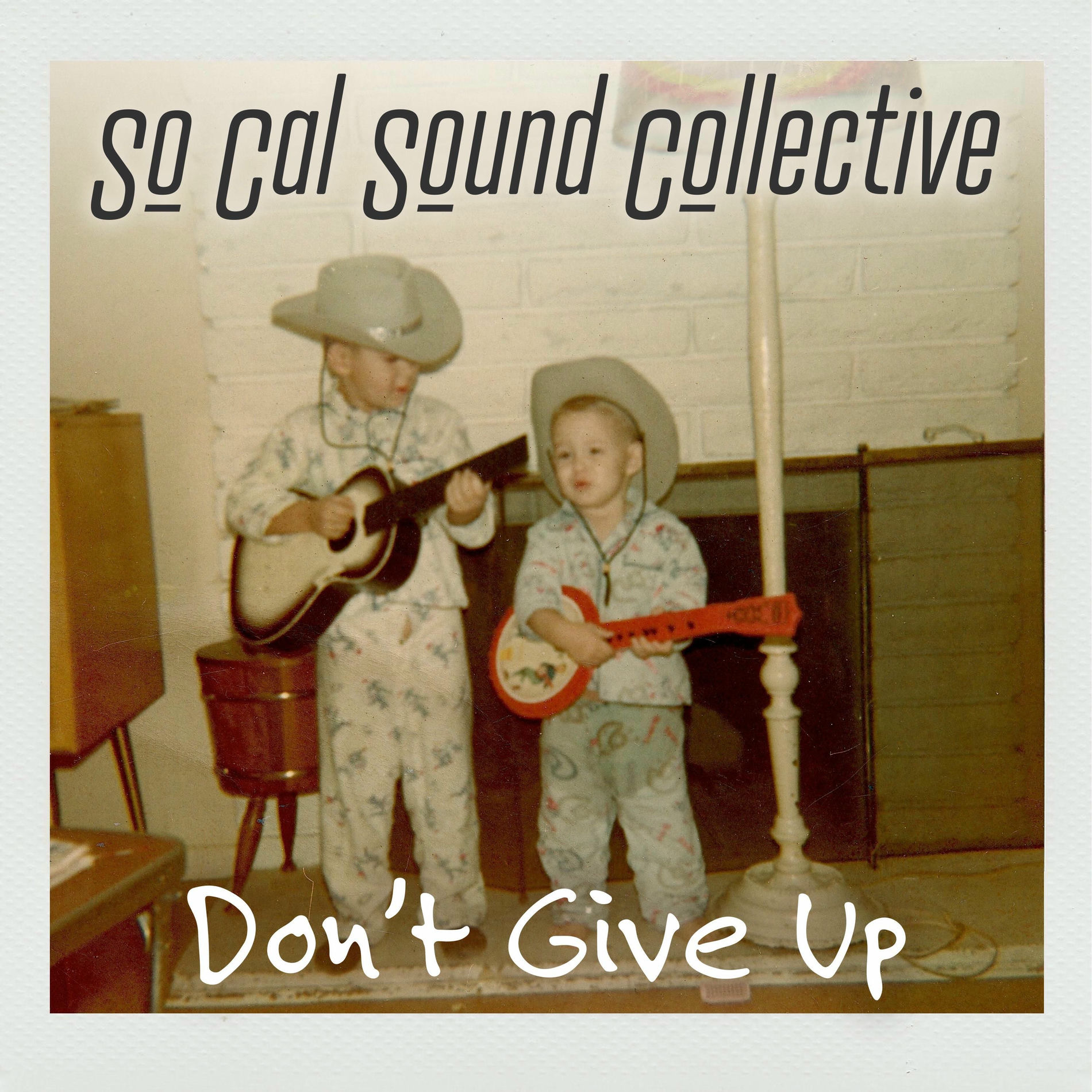 Album cover of Don't Give Up (feat. Chris Falson, Tom Scott, Christian Burns, Myron McKinley, Ramon Yslas & Adam Castillo)