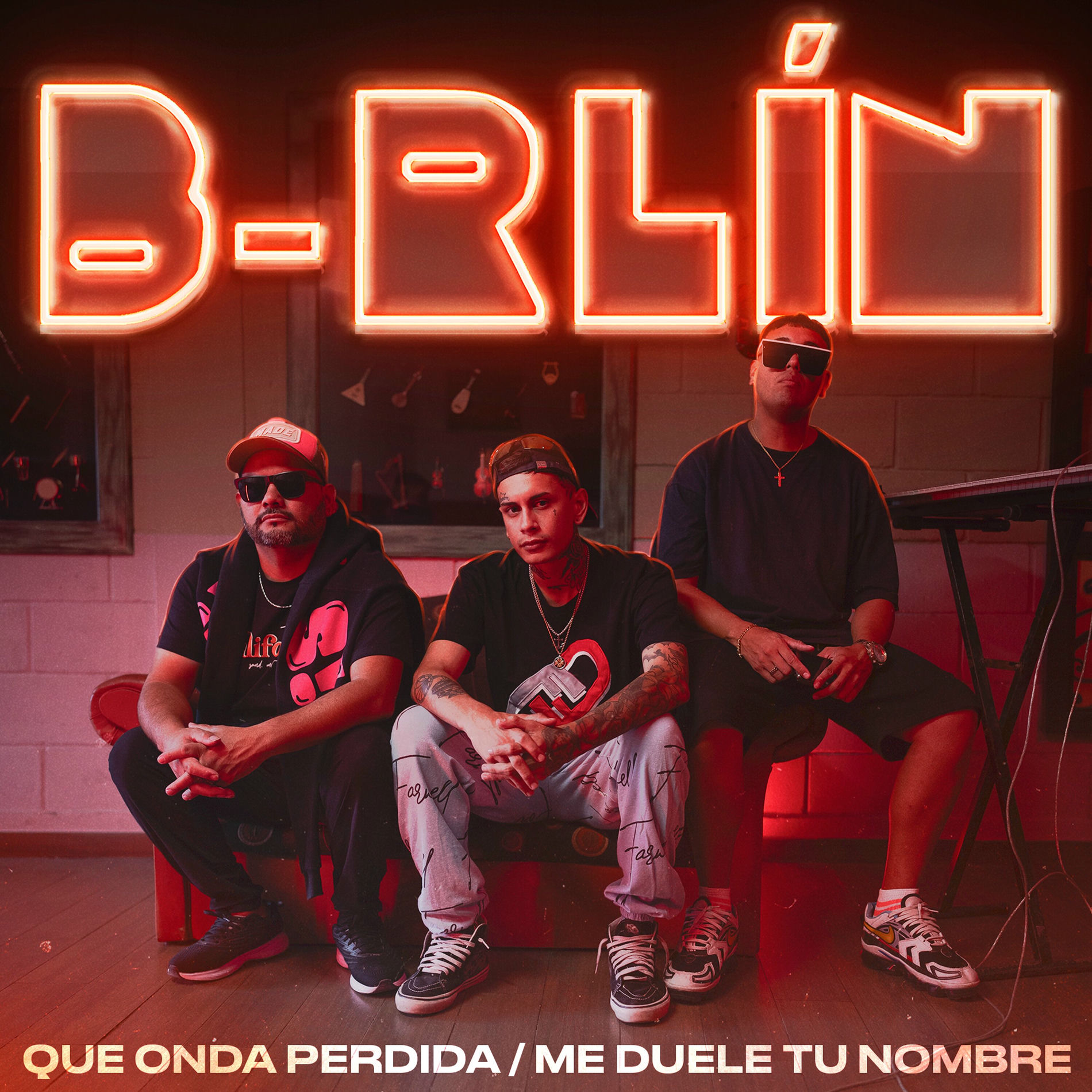 Album cover of Que Onda Perdida / Me Duele Tu Nombre