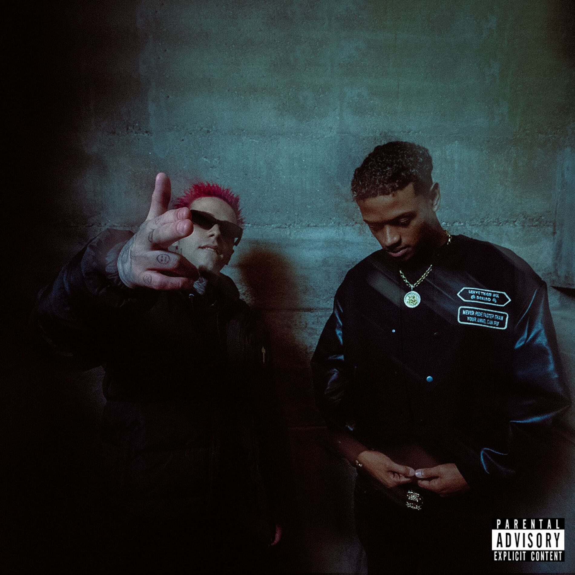 Album cover of Tiro no Escuro