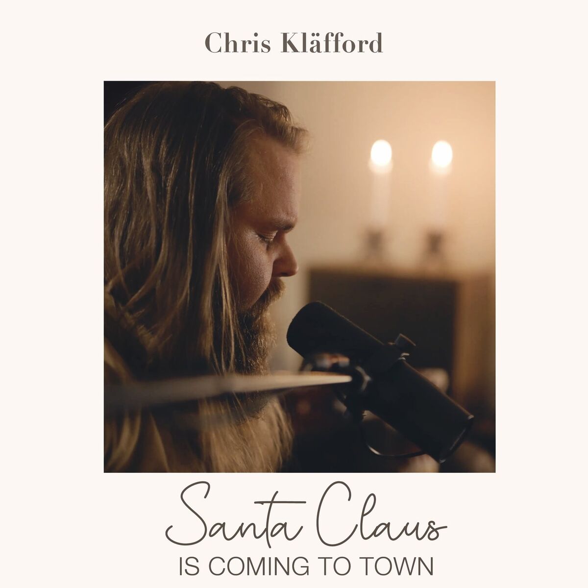 Album cover of Santa Claus Is Coming To Town
