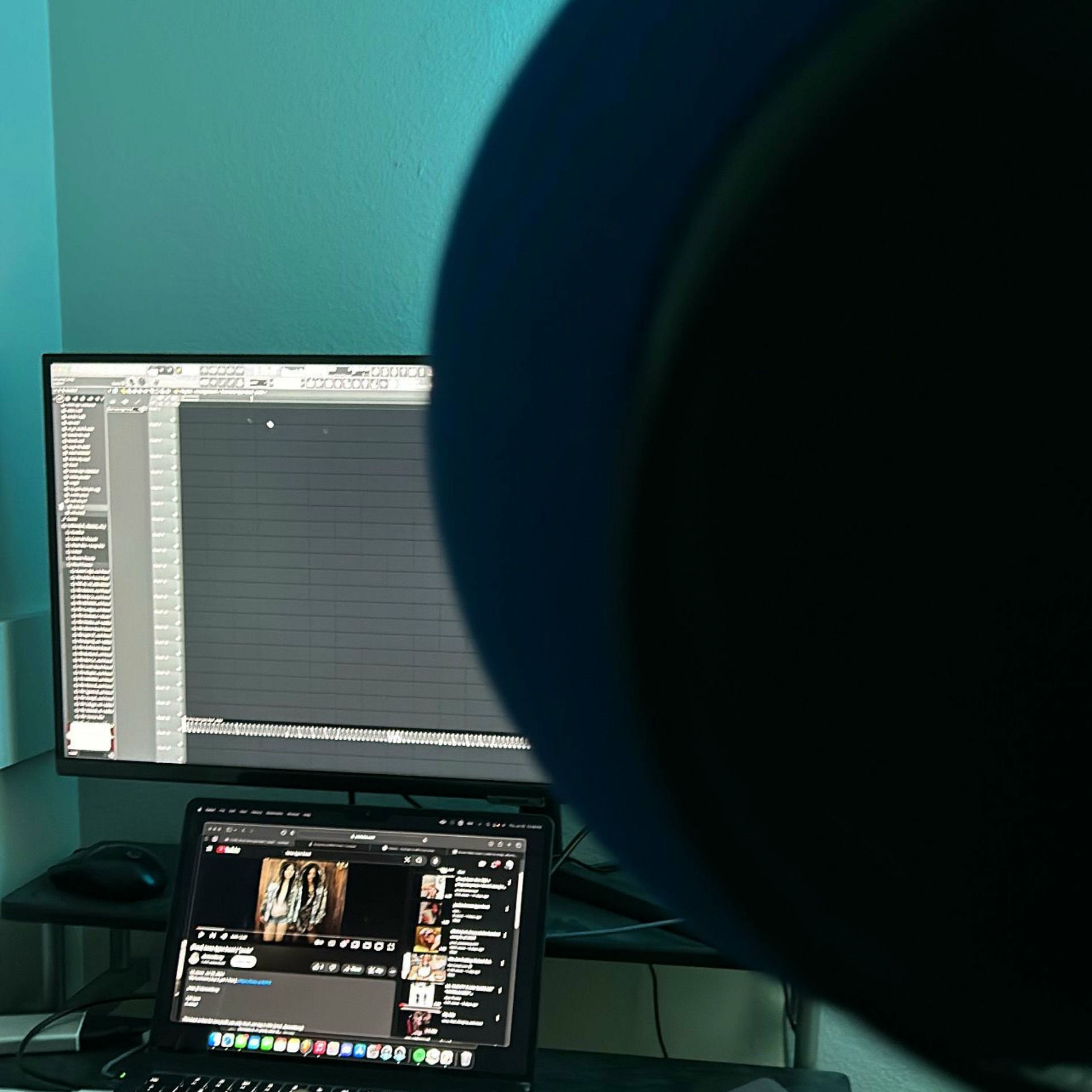 Album cover of 1call (feat. Mako)