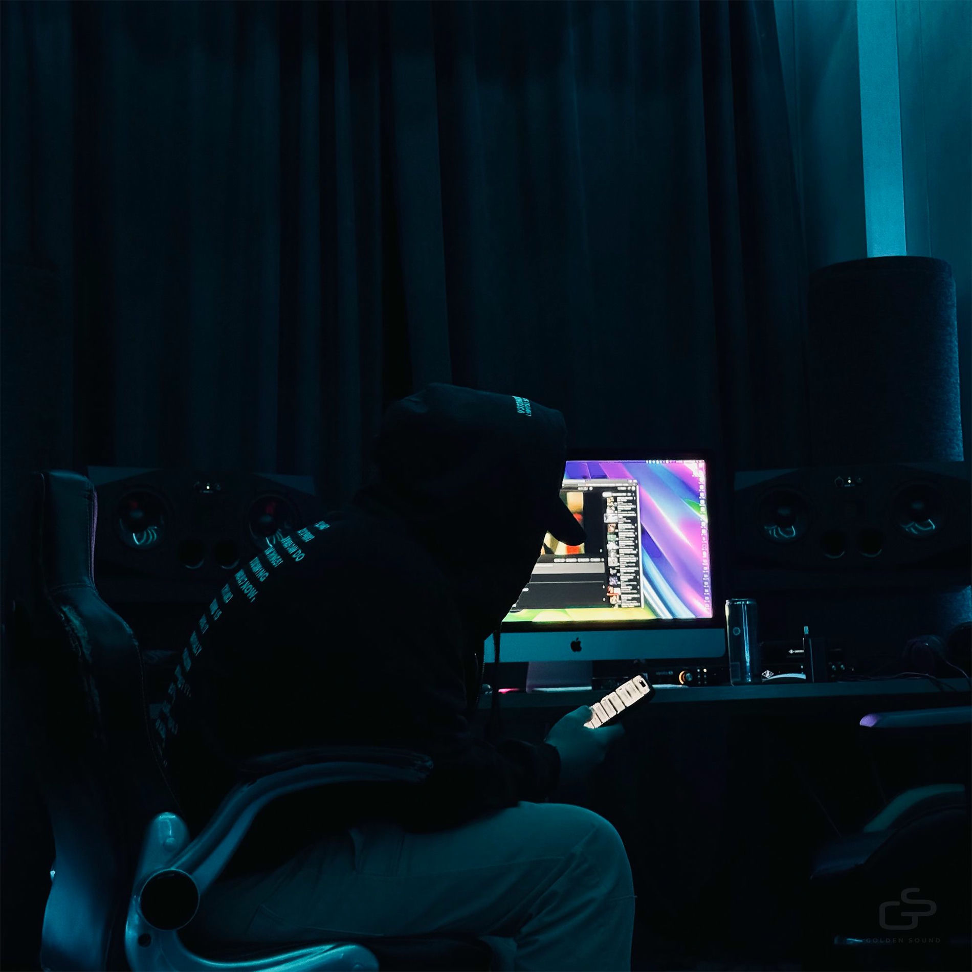 Album cover of Дожить до завтра