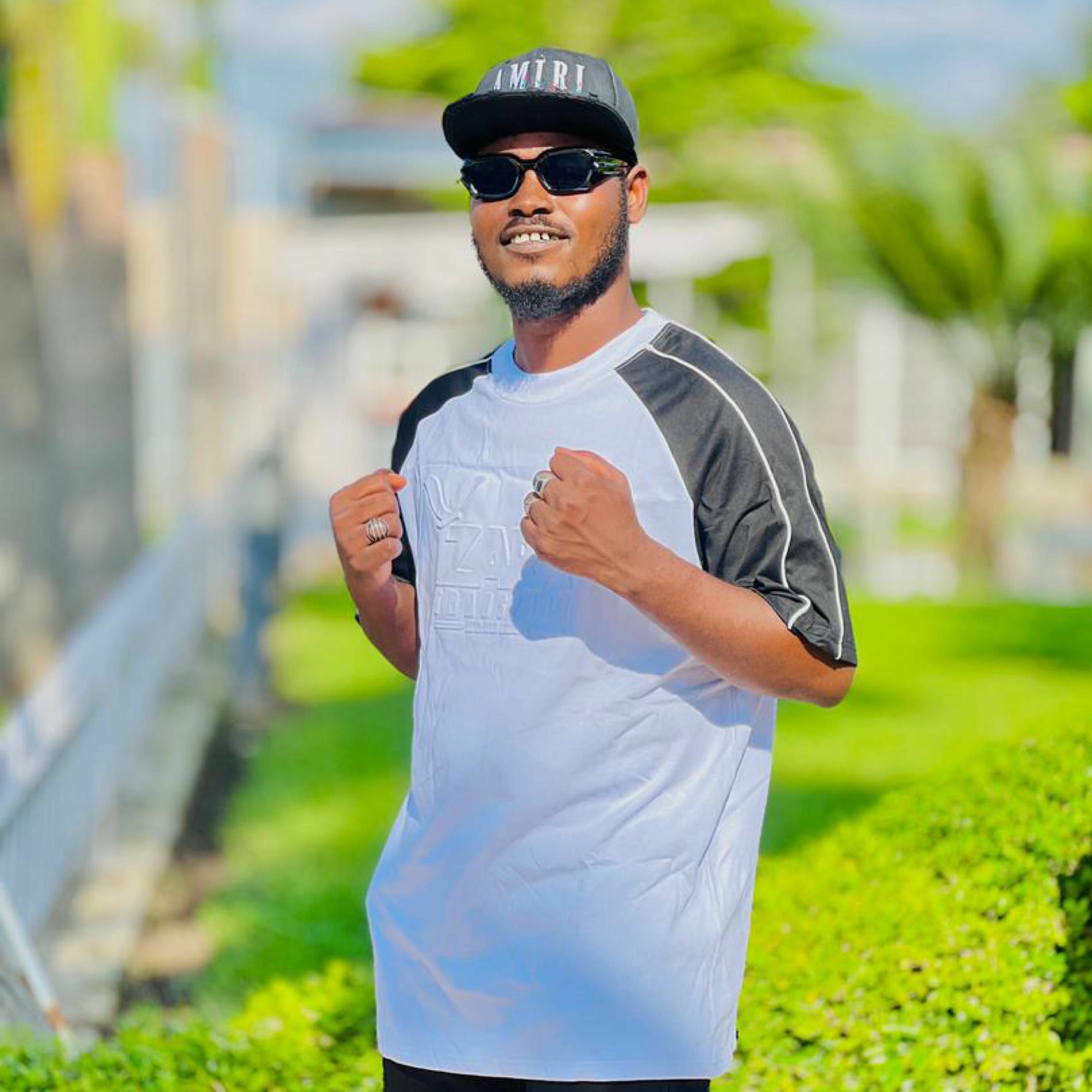 Sariq porno Borka Bols