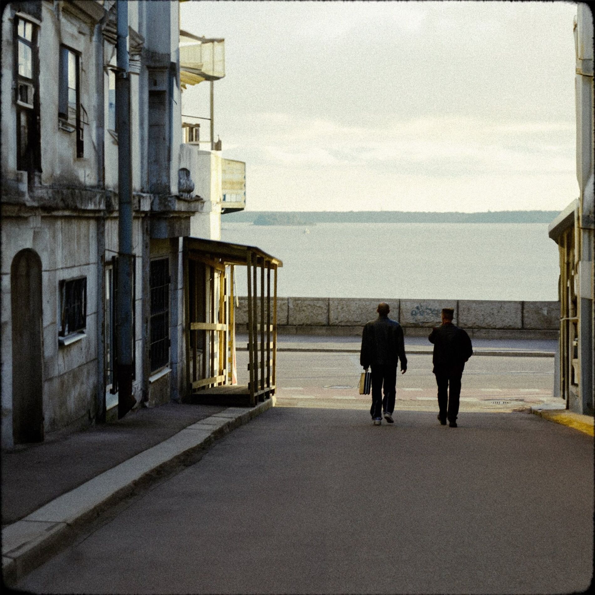 Album cover of Где-то за границей