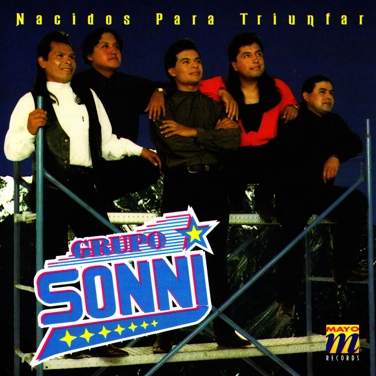Album cover of Nacidos Para Triunfar