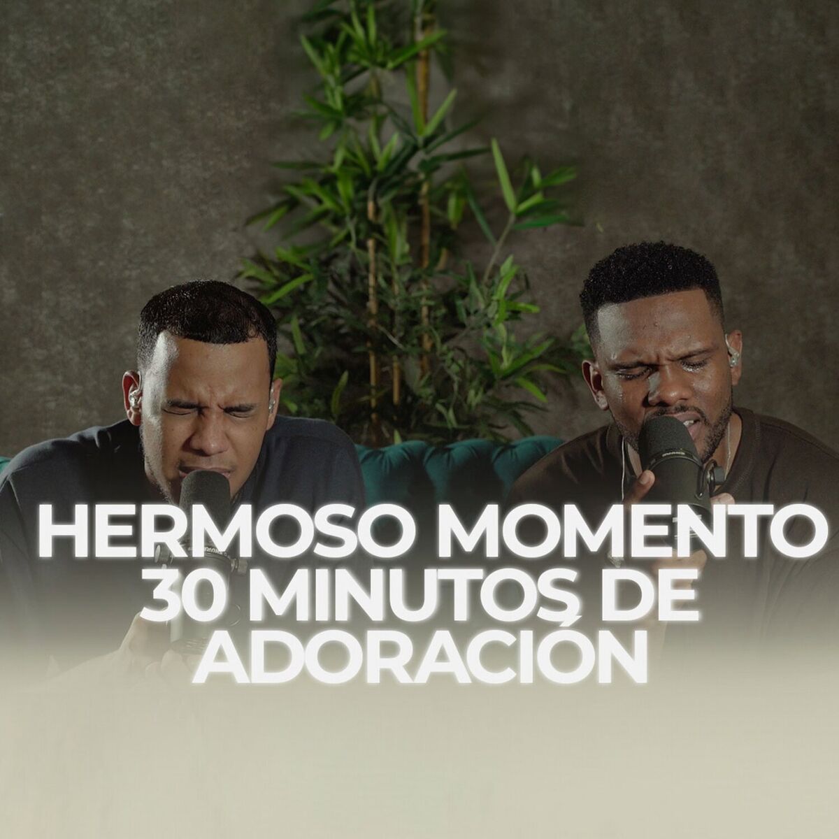 Album cover of Hermoso momento 30 minutos de adoración (Live)