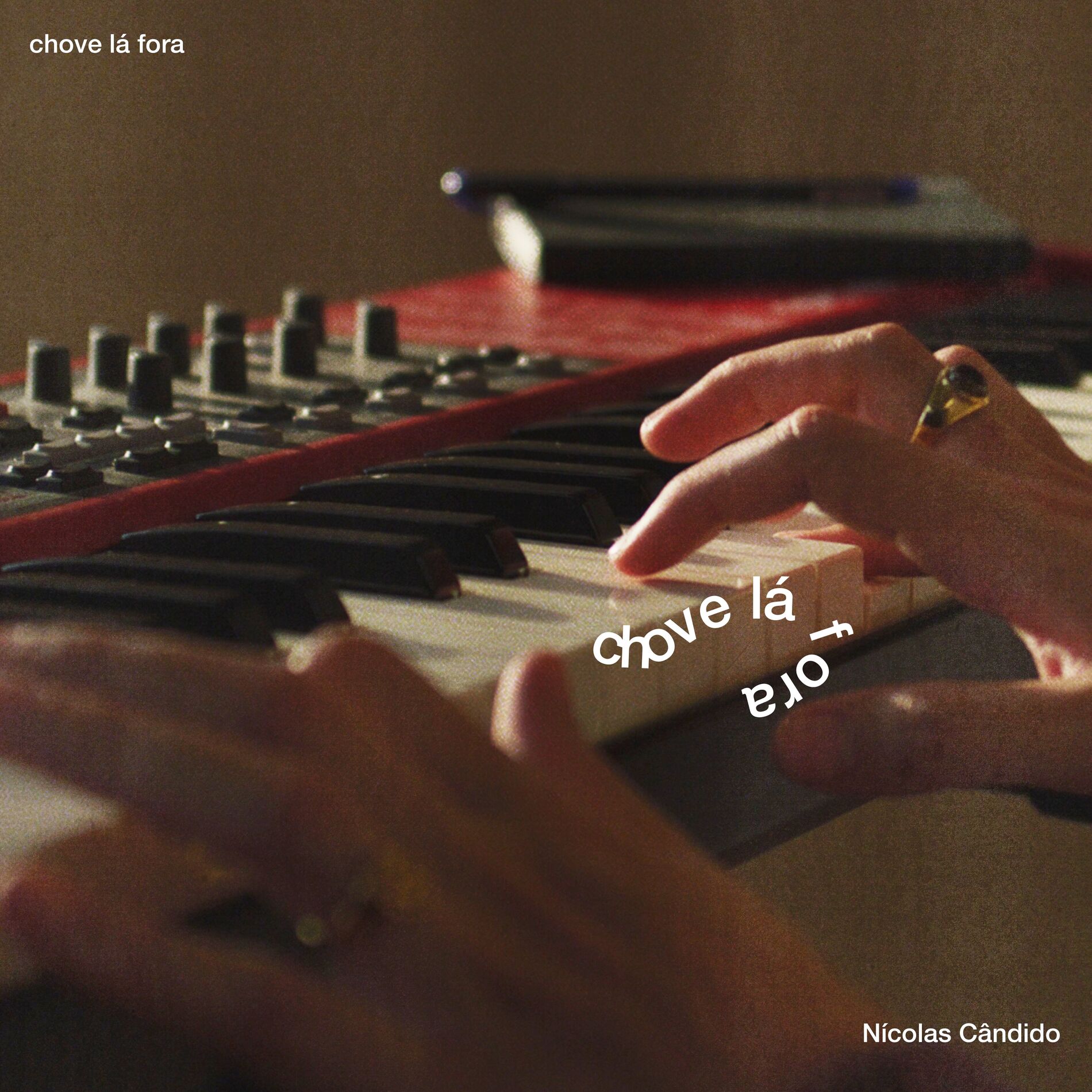 Album cover of Chove Lá Fora