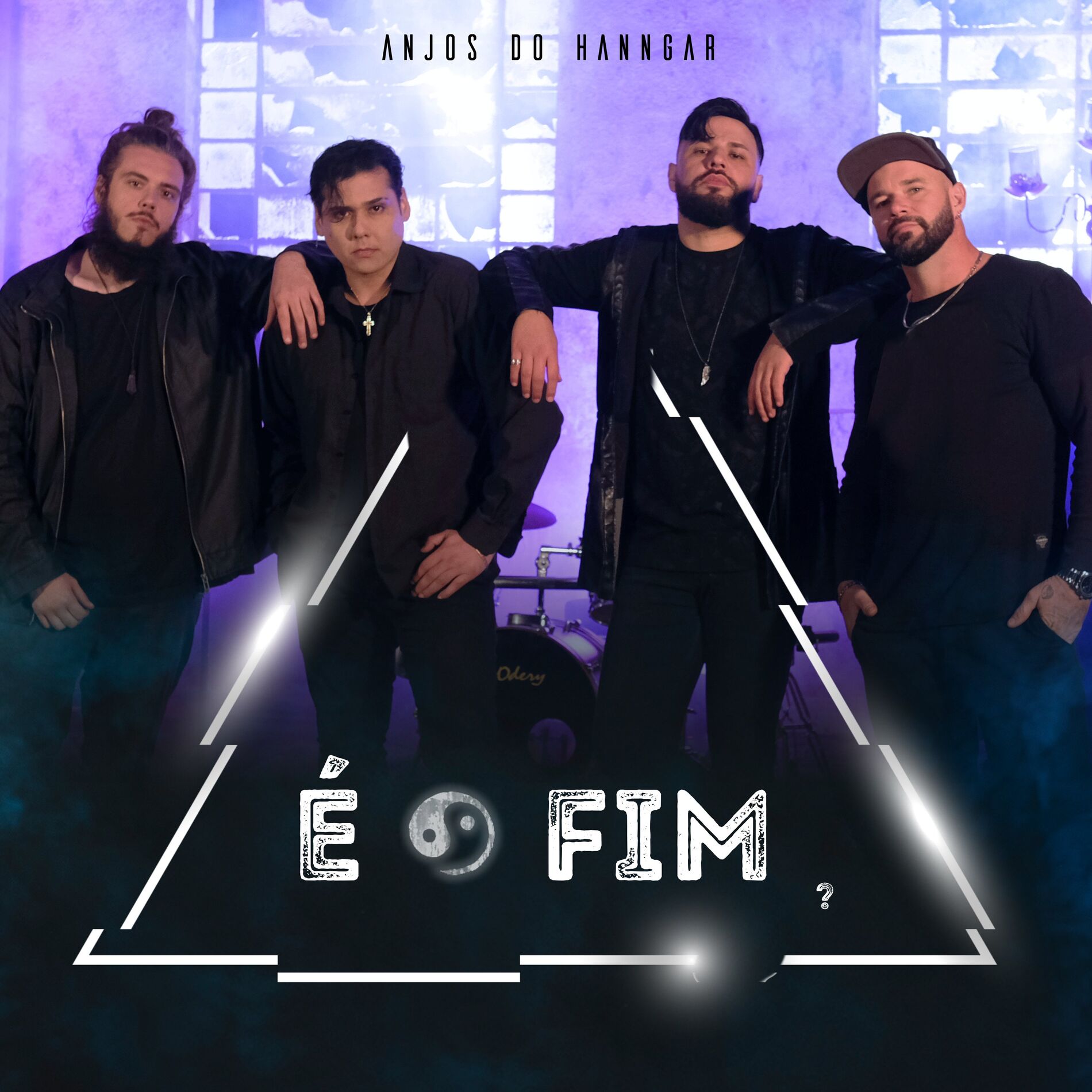 Album cover of É o Fim