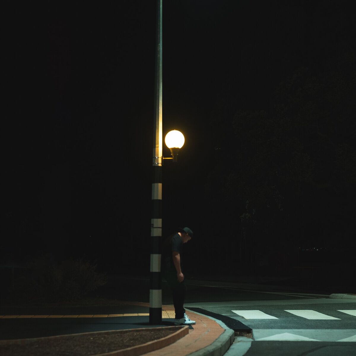 Album cover of pretend