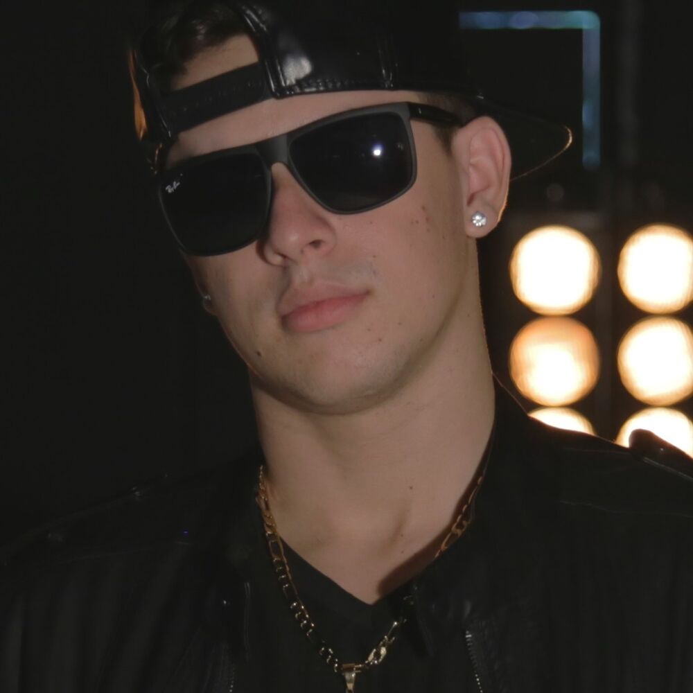 Picture of Chamando Atenção