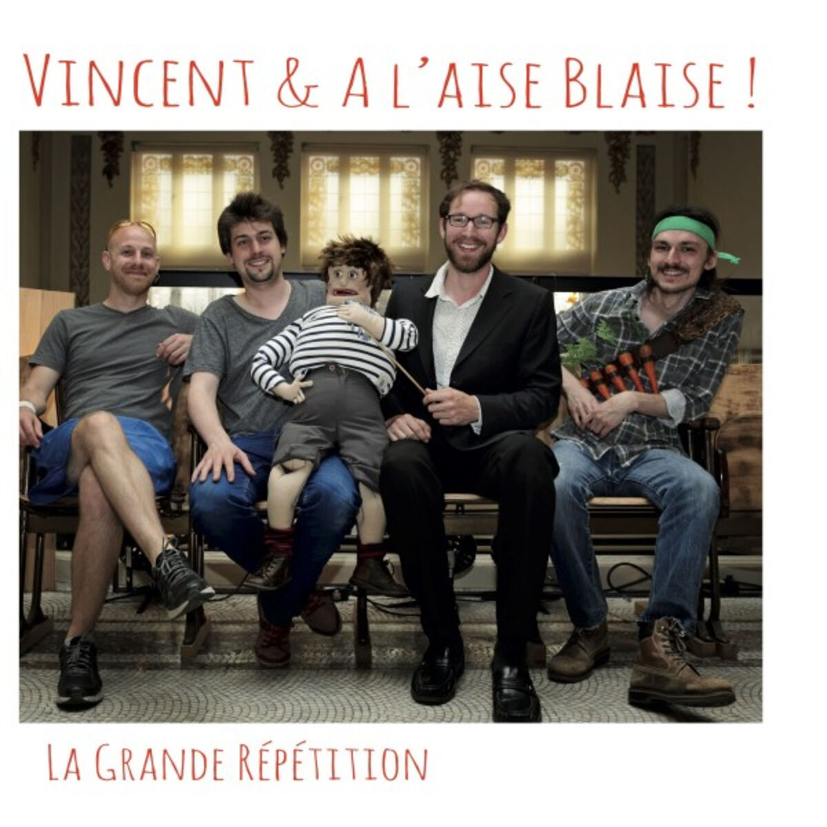 Album cover of Pas à pas, le souterrain