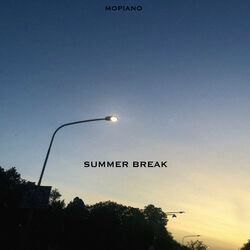 Cover of SUMMER BREAK