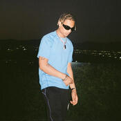 Portrait of Oboy. Click to enter la Releve Channel