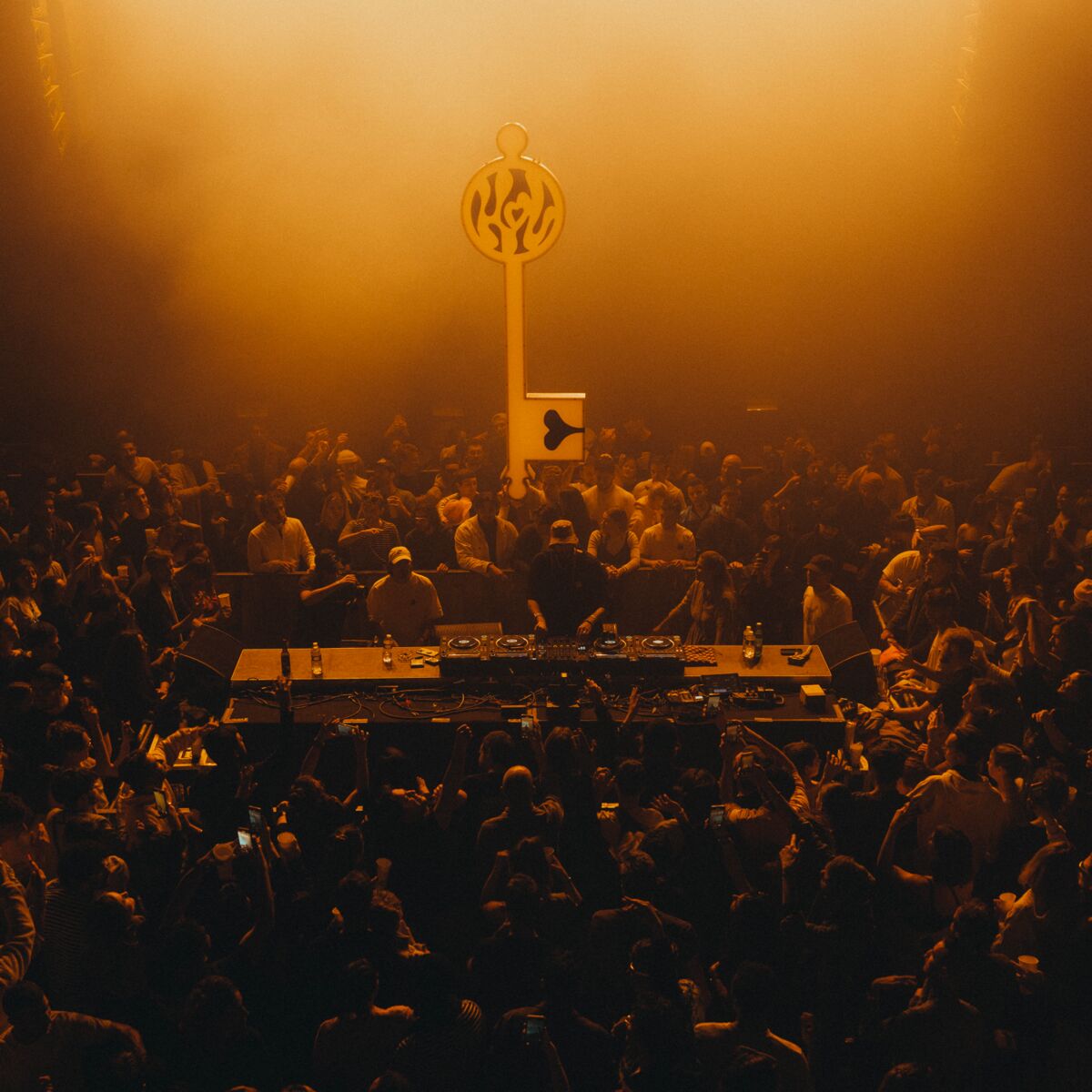 Cover of playlist ALL NIGHT LONG by Folamour
