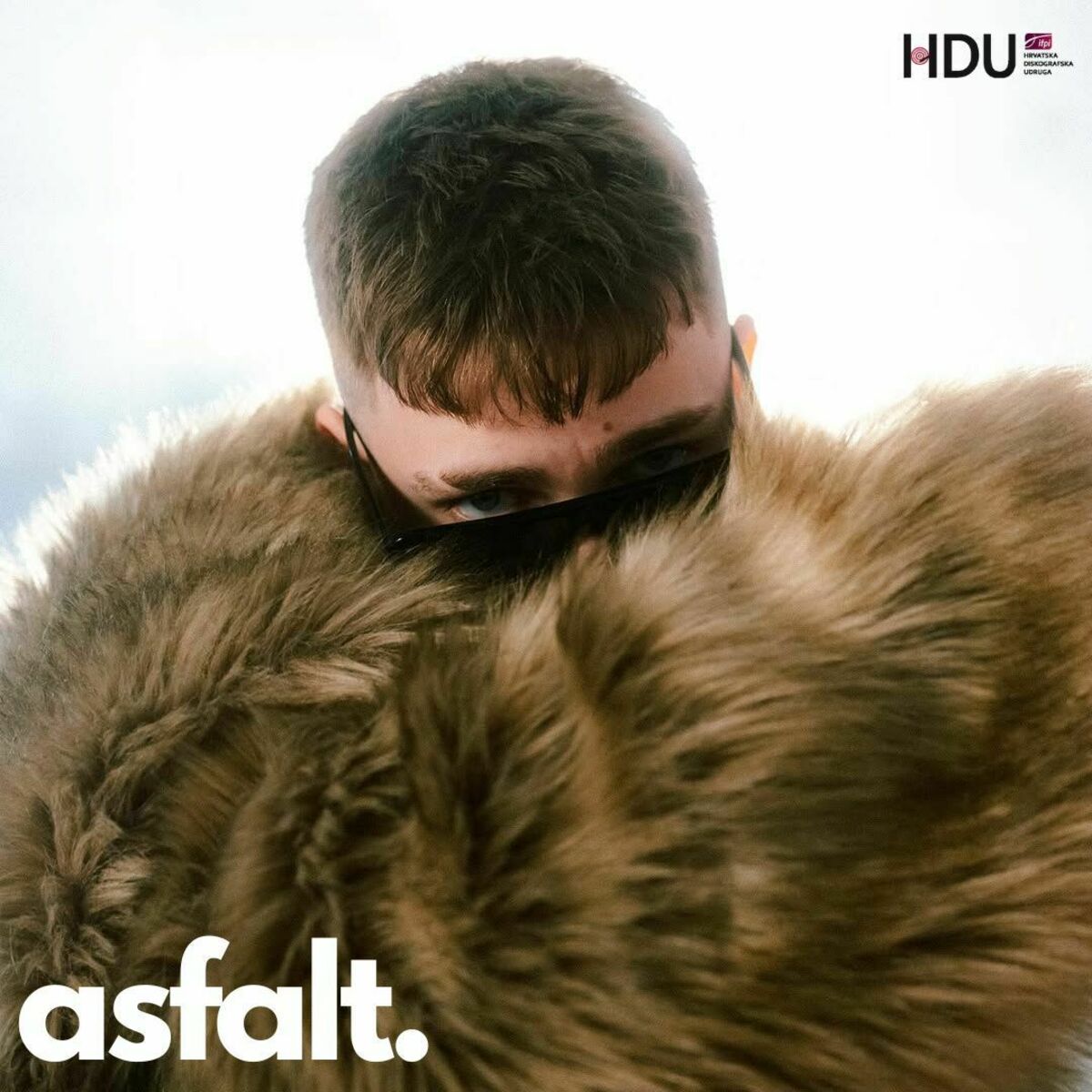 Cover of playlist asfalt.