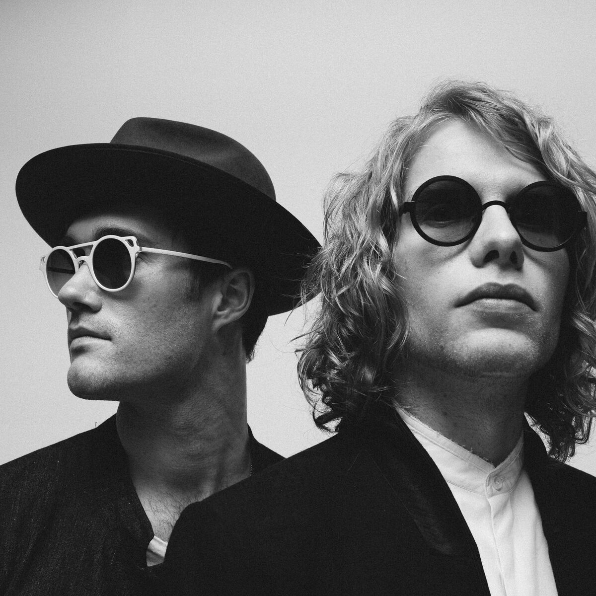 Cover of playlist Bob Moses Essentials