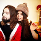 Alt Christmas with Flora Cash!