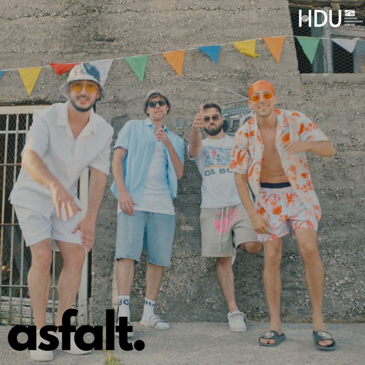 Cover of playlist asfalt.