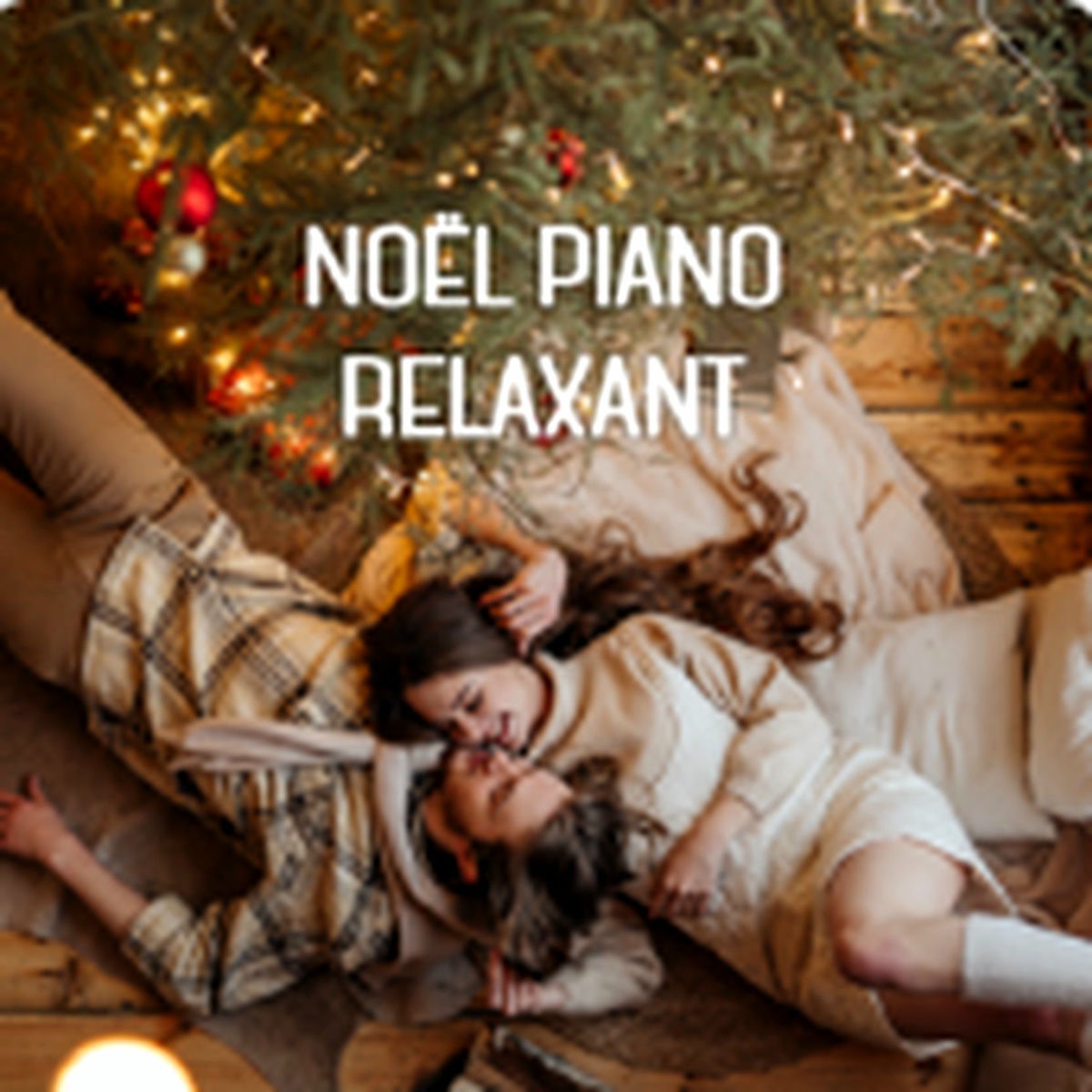 Cover of playlist Noël Piano Relaxant : musique douce de Noel 🎄🎹