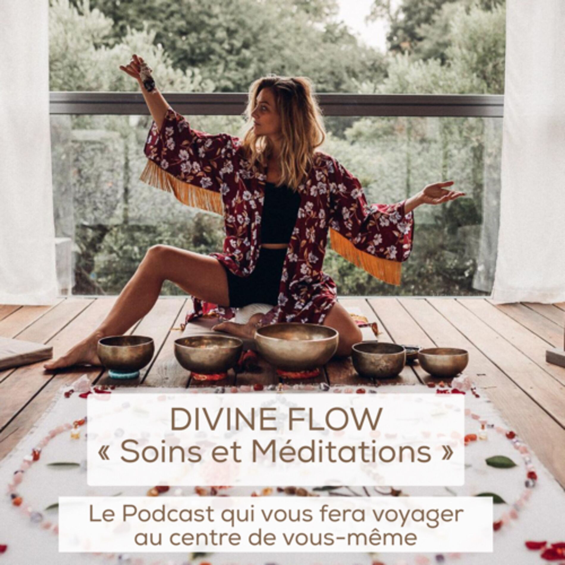Show cover of DIVINE FLOW - Soins et Méditations