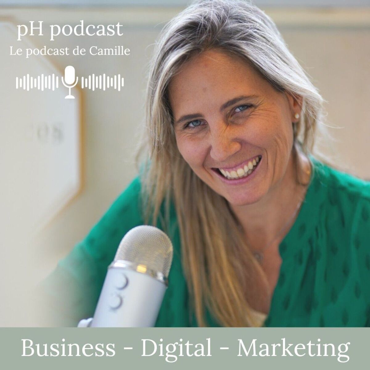 Show cover of pH podcast | Le podcast de Camille