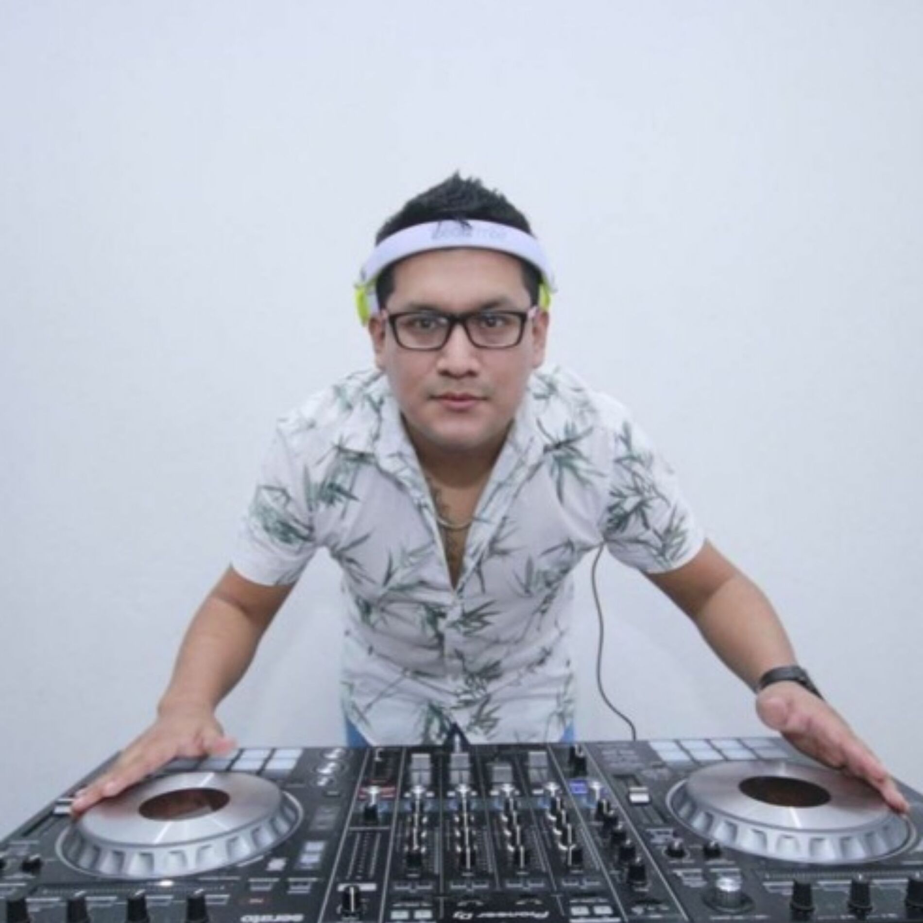 Show cover of Dj Dize Perú