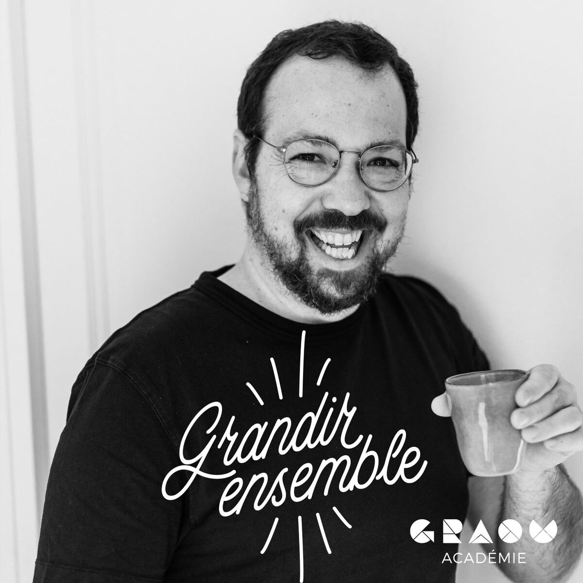 Show cover of Grandir Ensemble