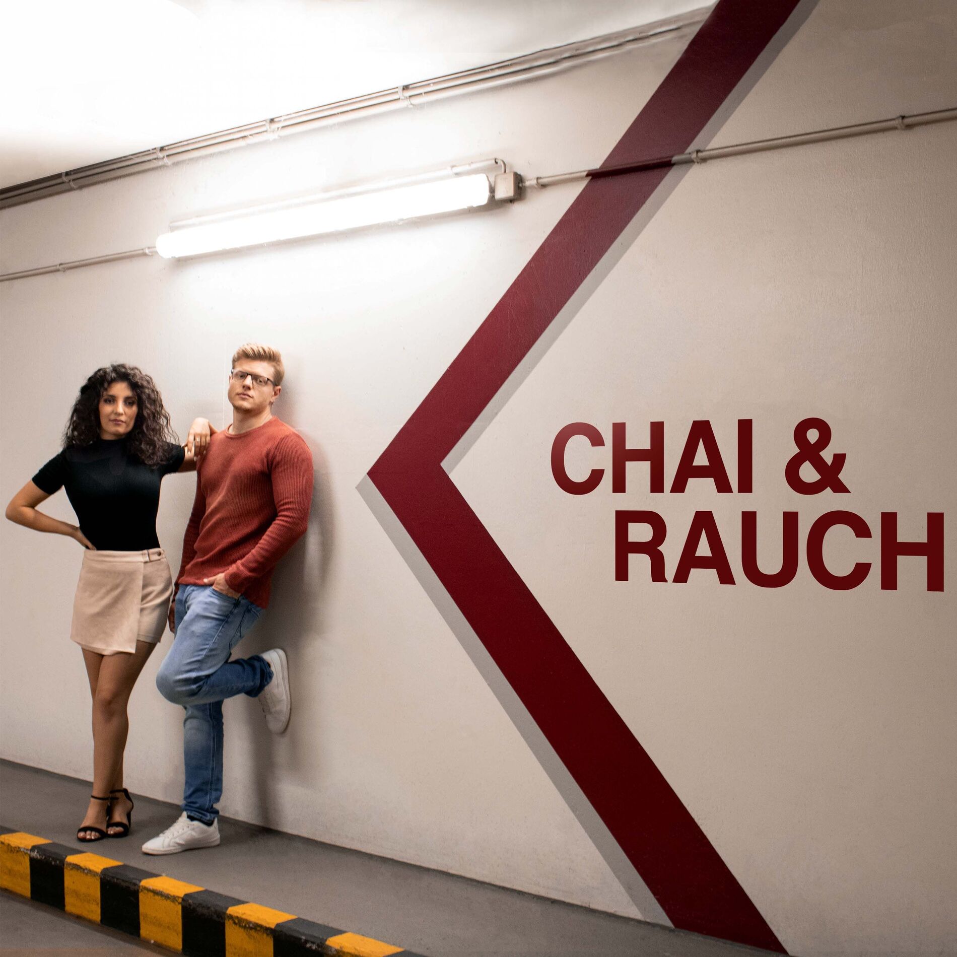 Show cover of CHAI UND RAUCH