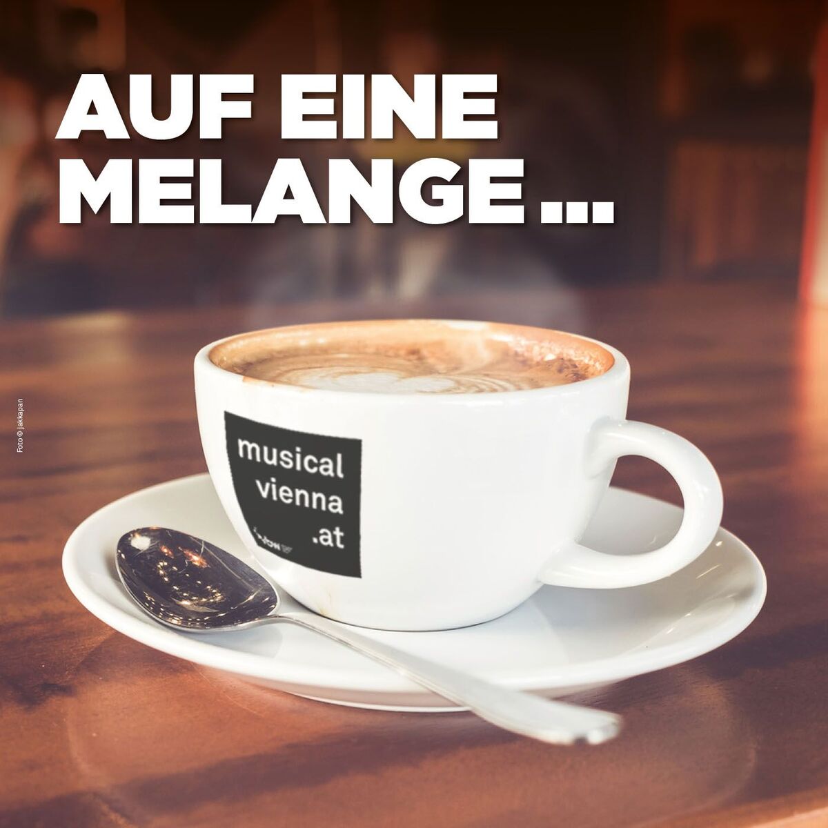 Show cover of musicalvienna.at Podcast „Auf eine Melange …“