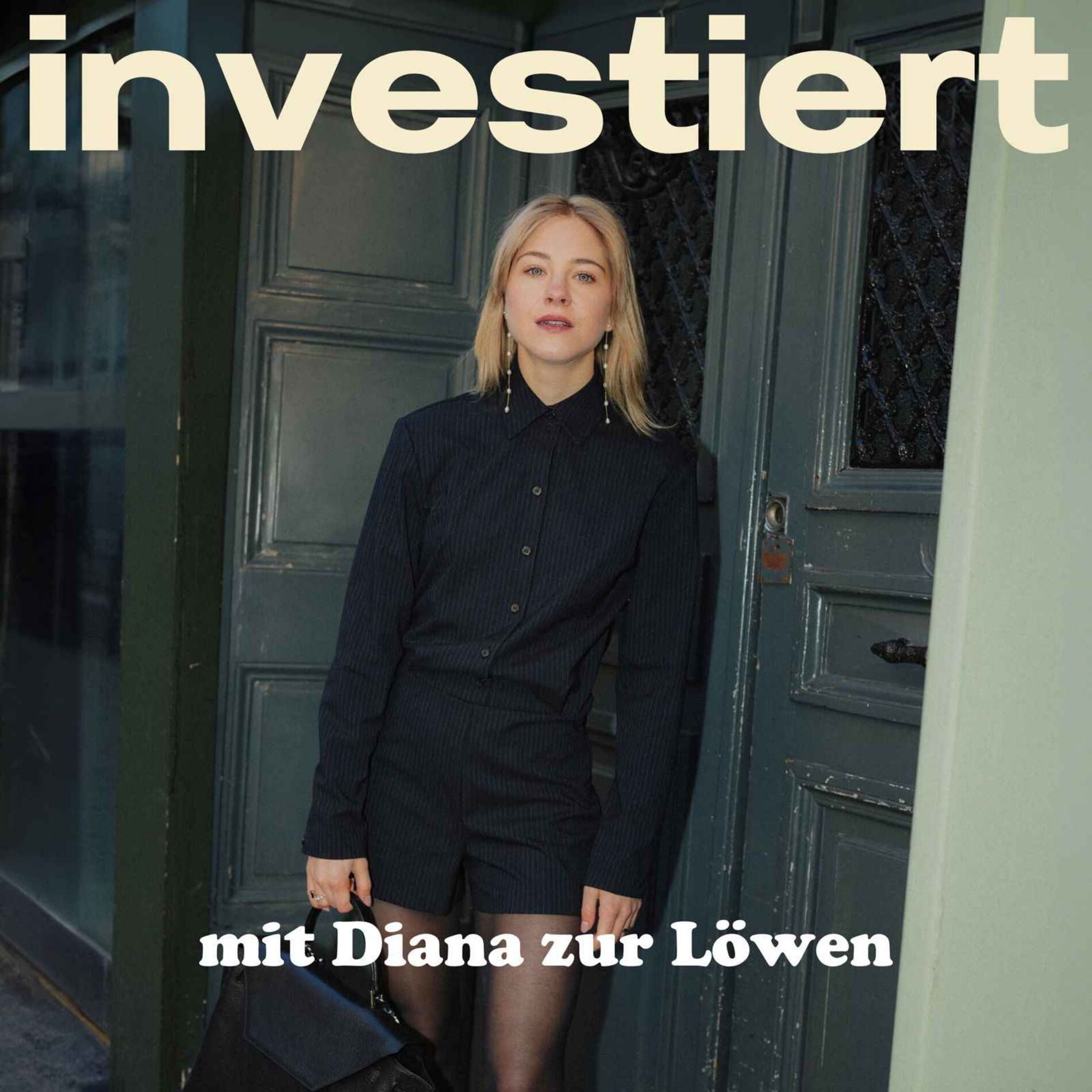 Show cover of Investiert