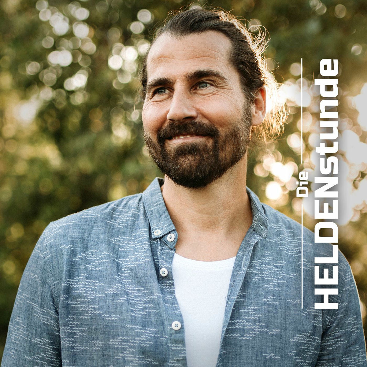 Show cover of HELDENstunde. Für ein gesundes und bewusstes Leben.