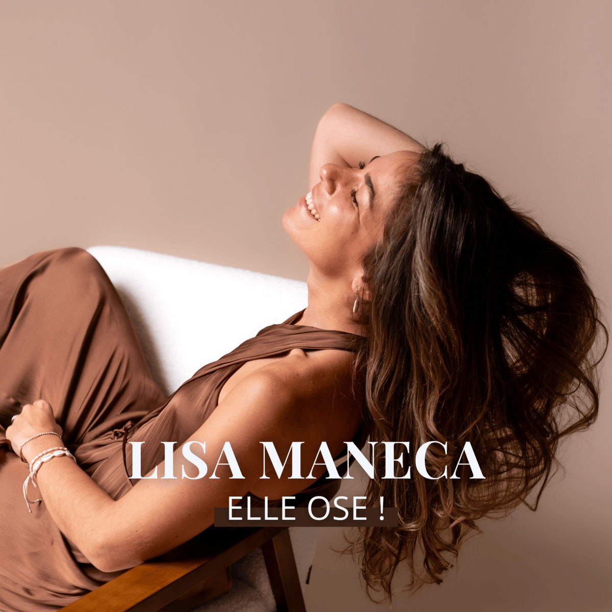 Show cover of Elle ose avec Lisa Maneca