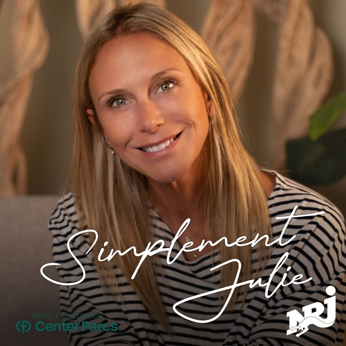 Show cover of Simplement Julie