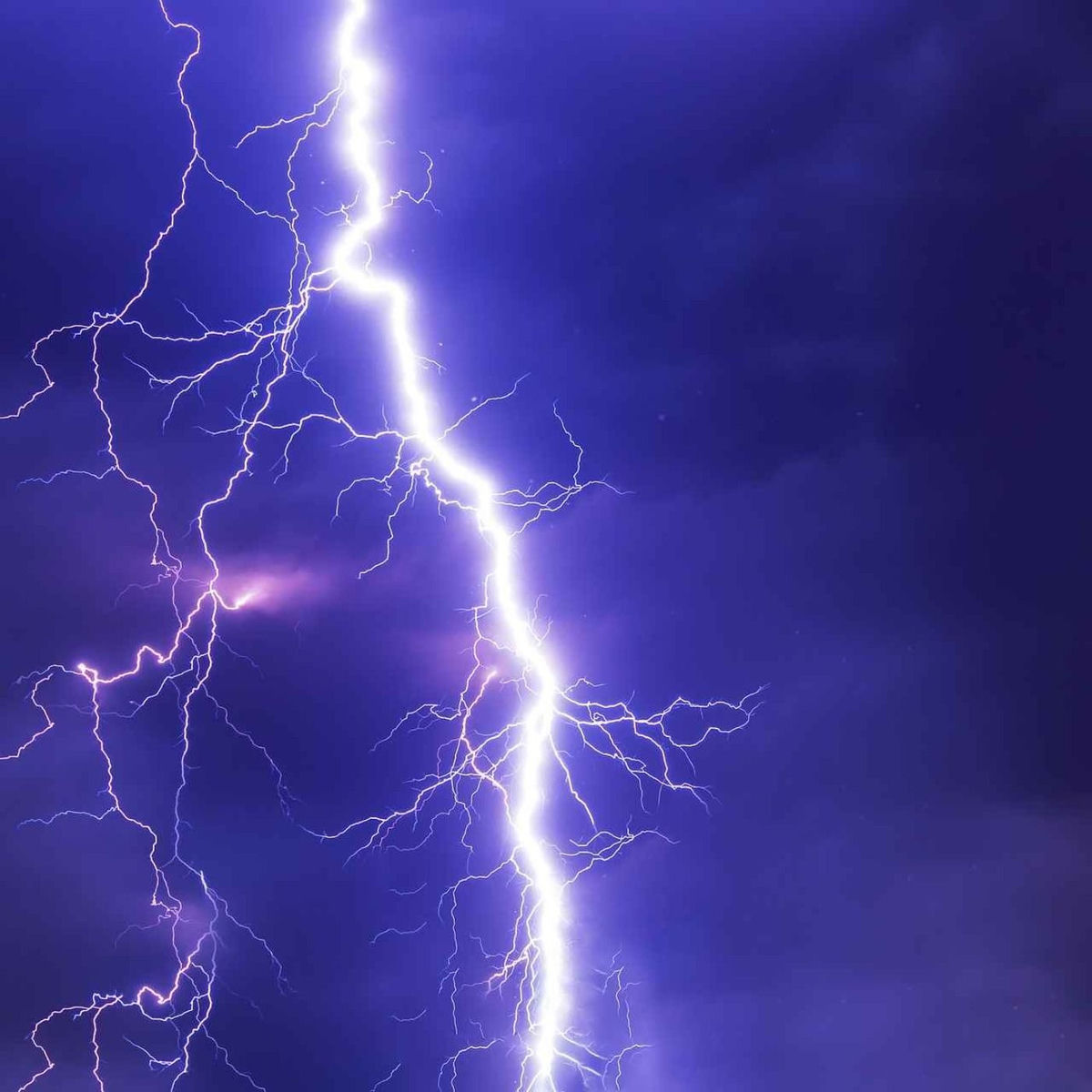 Show cover of Rain Sounds And Thunder to sleeping